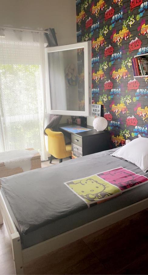 Chambre avec salle de bain privee Valenton Extérieur photo