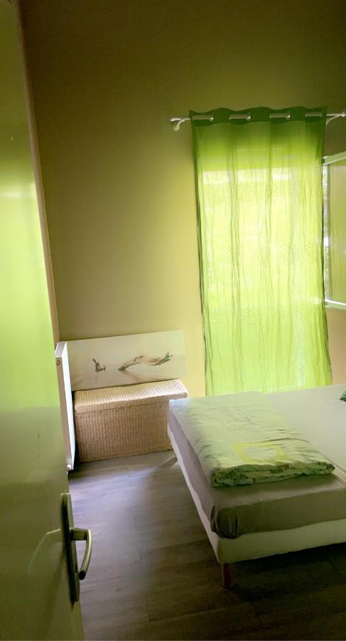 Chambre avec salle de bain privee Valenton Extérieur photo